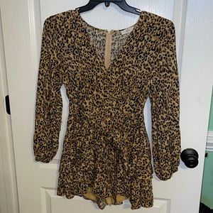 Boutique leopard romper